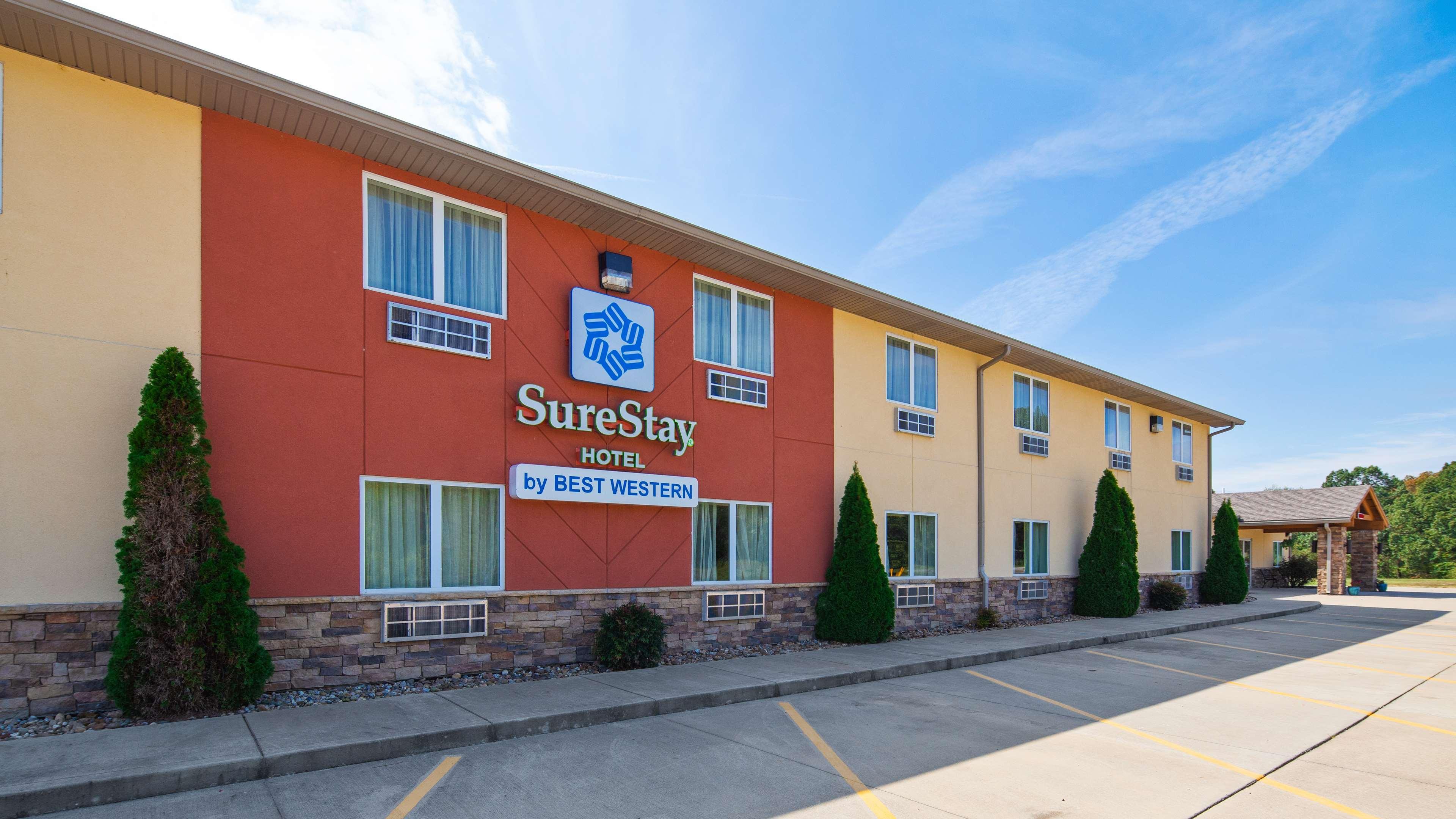 Surestay By Western Rend 3* Whittington