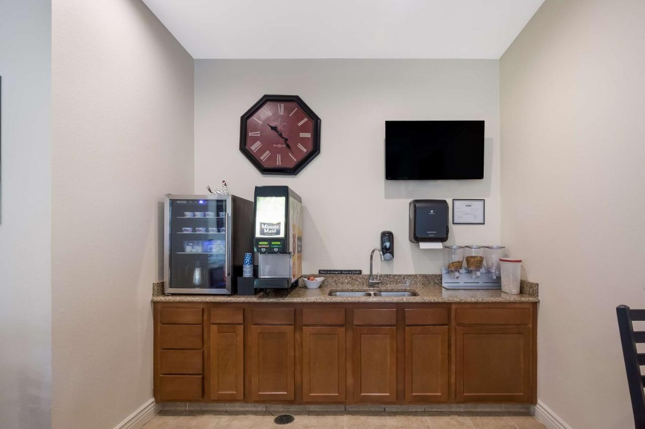 Hotel Surestay By Western Rend 3*
