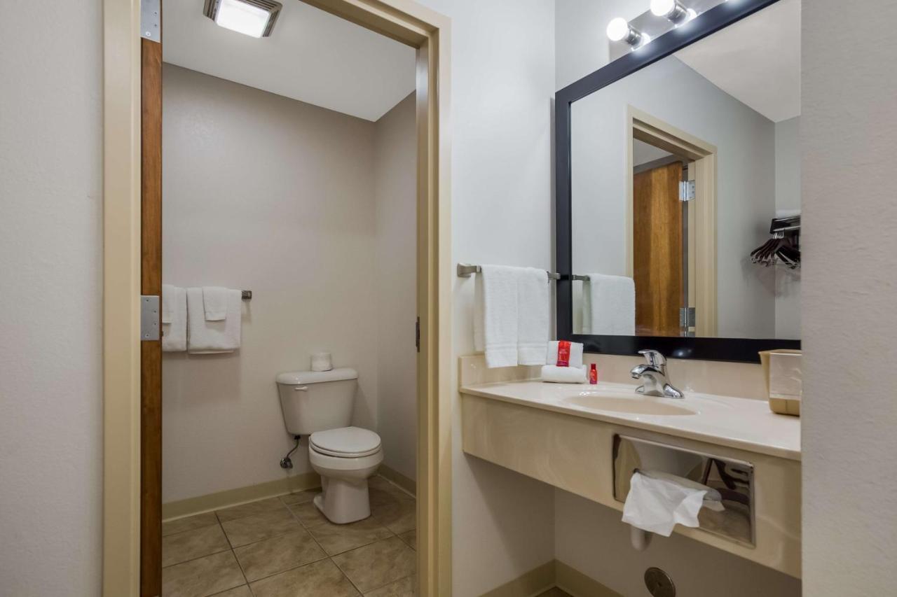Hotel Surestay By Western Rend Whittington